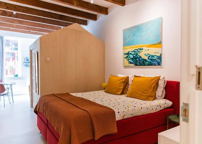 A La Lon Bed and breakfast 4*