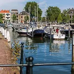 A La Lon Bed & Breakfast Dordrecht