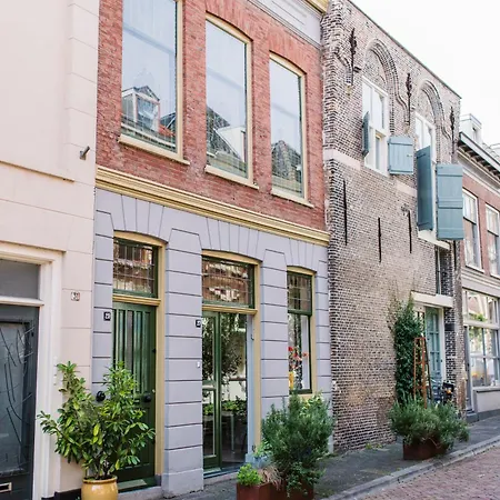 A La Lon Дордрехт