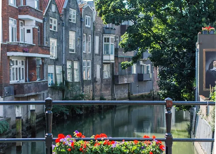 A La Lon 4* Дордрехт